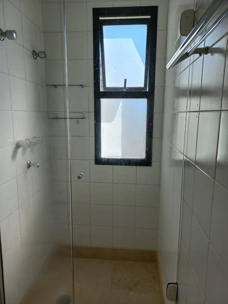 Apartamento à venda com 2 quartos, 70m² - Foto 11