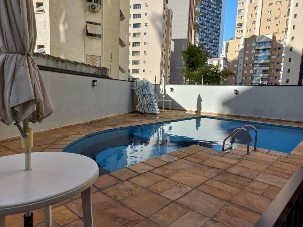 Apartamento à venda com 2 quartos, 70m² - Foto 17